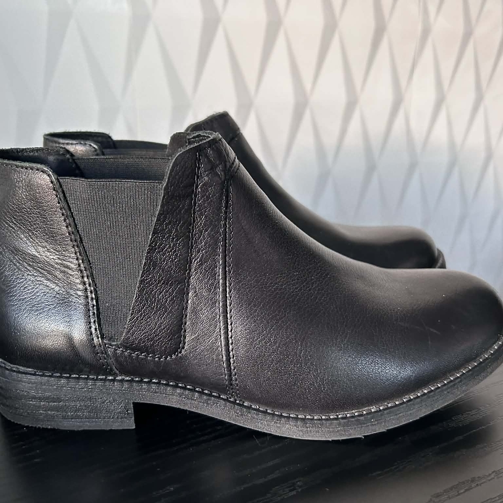 Clarks Black Leather Ankle Booties